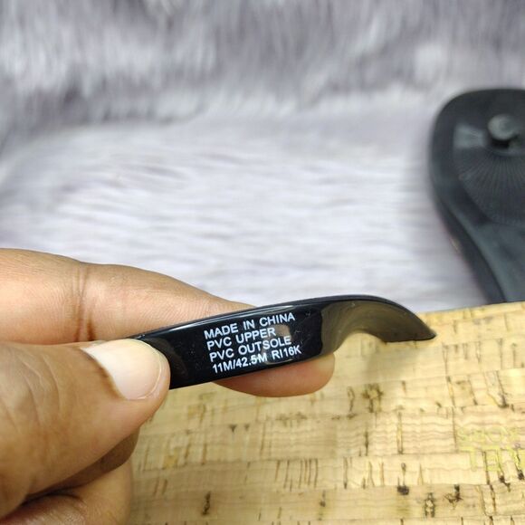 Michael Kors MK Charm Jelly Thong Sandals Flip Flops Women Sz 11 Gold Black Cork - Picture 7 of 7